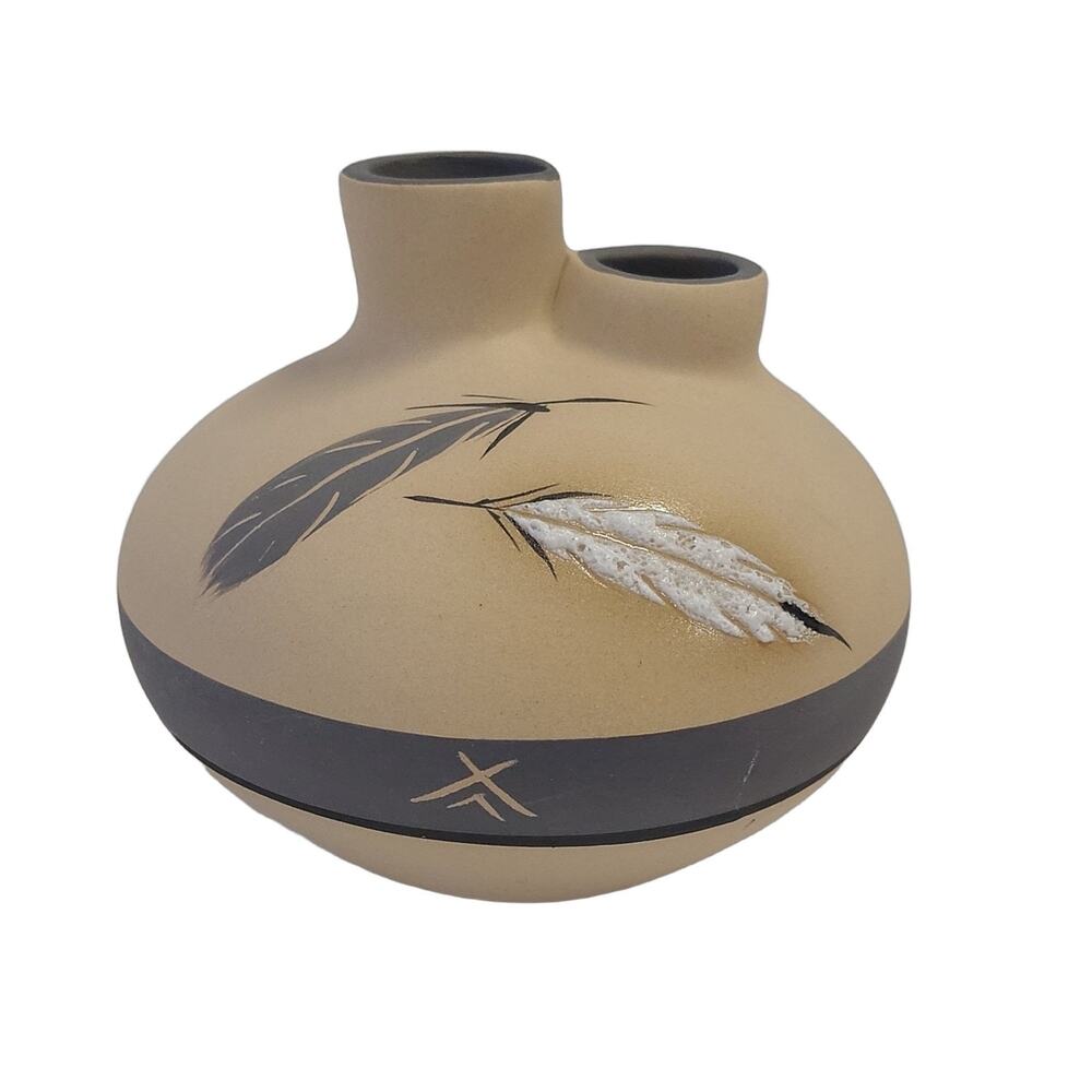 Vintage 1980s Art Pottery Vase Beige Feather Geometric Folk Indigenous Ceramic